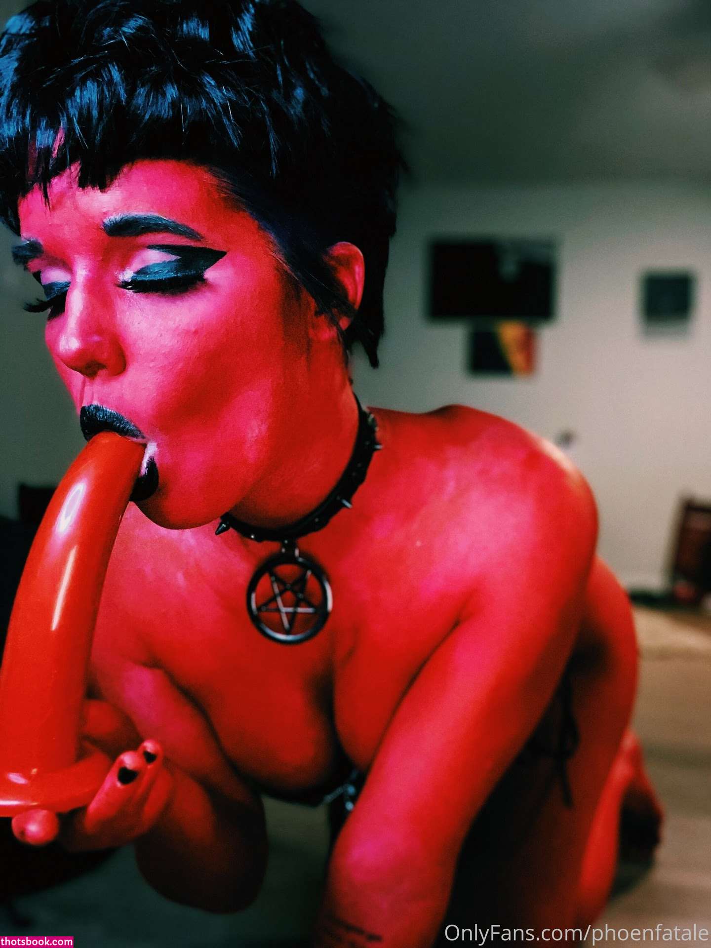 Phoenfatale Vampiriczlut Nude Leaks OnlyFans Photos #5 1505944