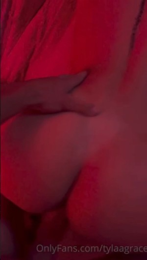 tylaagrace Nude Leaks OnlyFans Video #1