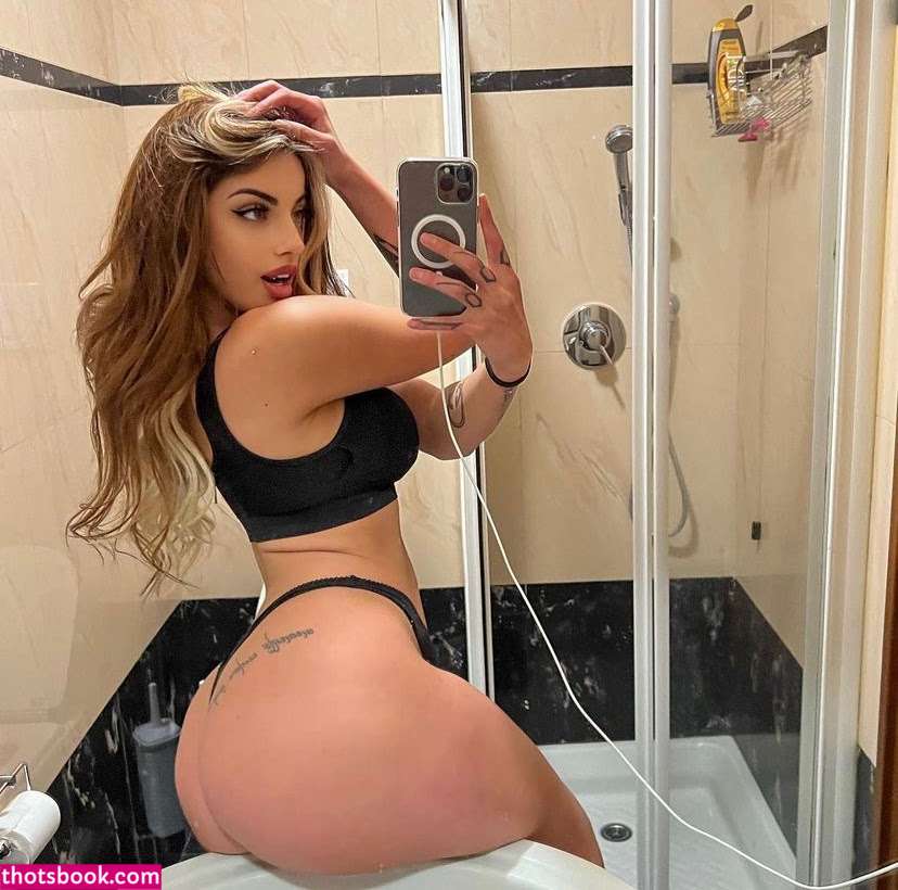 Greta Jasmin El Moktadi Grelmosss Grelmos Nude Leaks OnlyFans Photos #5 1453425