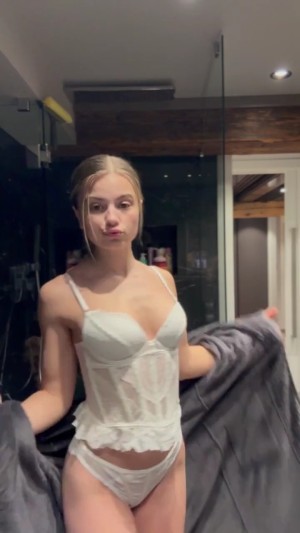 Me martiina Nude Leaks OnlyFans Video #1