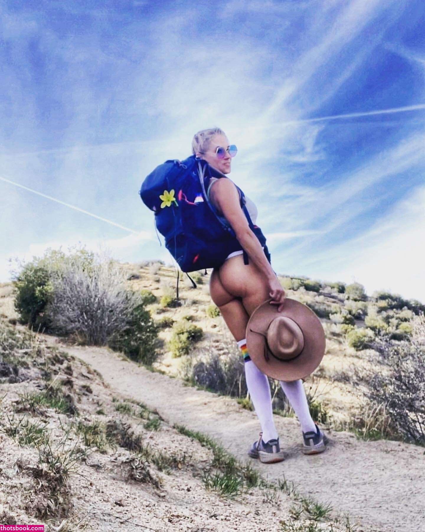 TheGirlInTheVanagon Nude Leaks OnlyFans Photos #1 1481583