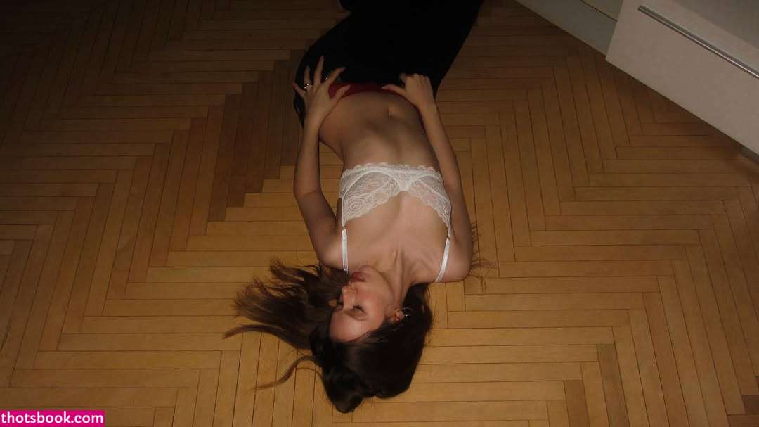 Darie Lou darielukovnikova Nude Leaks OnlyFans Photos #3 1502497