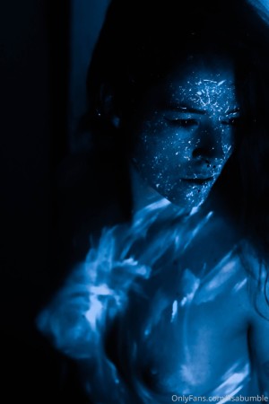 Lisa Bumble Nude Leaks OnlyFans Photos #3