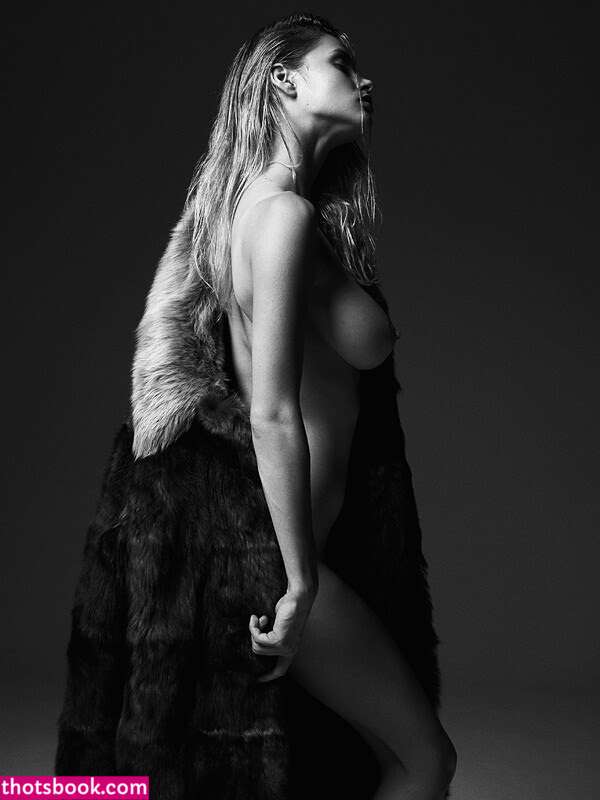 Elle Brittain Nude Leaks OnlyFans Photos #4 1470725