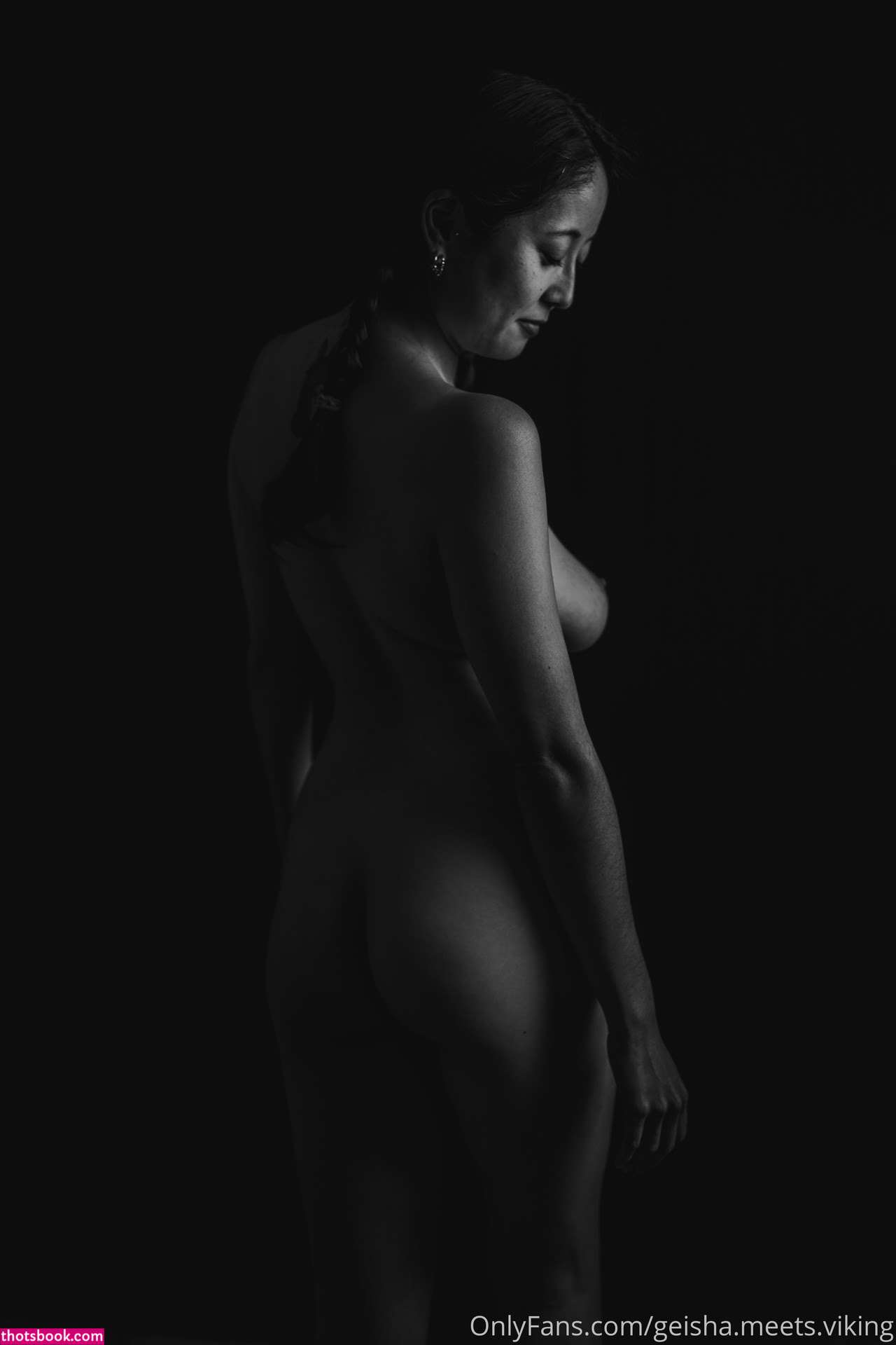 geisha reina geisha meets viking Nude Leaks OnlyFans Photos #2 1484803