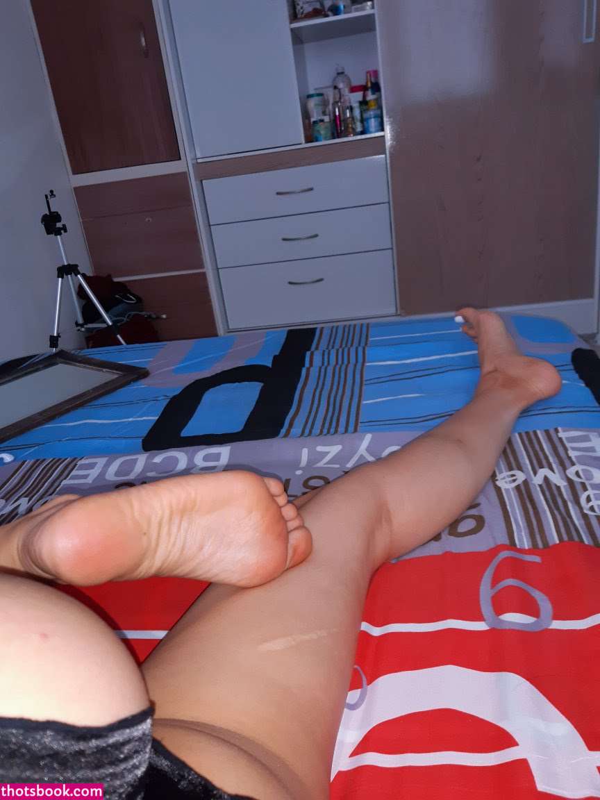 Angieefeet angieefootmodel Nude Leaks OnlyFans Photos #2 1497364