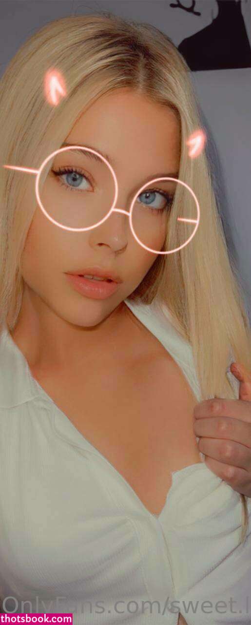 Sweet Little Mia sweet littlemia Nude Leaks OnlyFans Photos #3 1501356