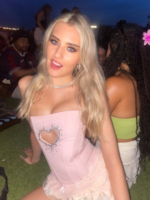 Ellie Middleton swagdemon4 Nude Leaks OnlyFans Photos #3