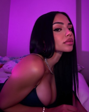 Lilia Laiseca sparkinglilia Lilia Luxe Nude Leaks OnlyFans Photos #2