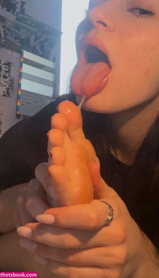 Goddess Isabella Problem4tic33 isabellamoon902 Nude Leaks Onlyfans Photos #1 1946107