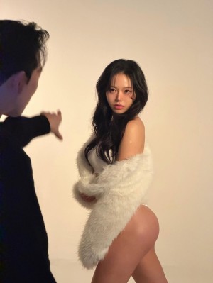 jweight jwejwe Nude Leaks OnlyFans Photos #2