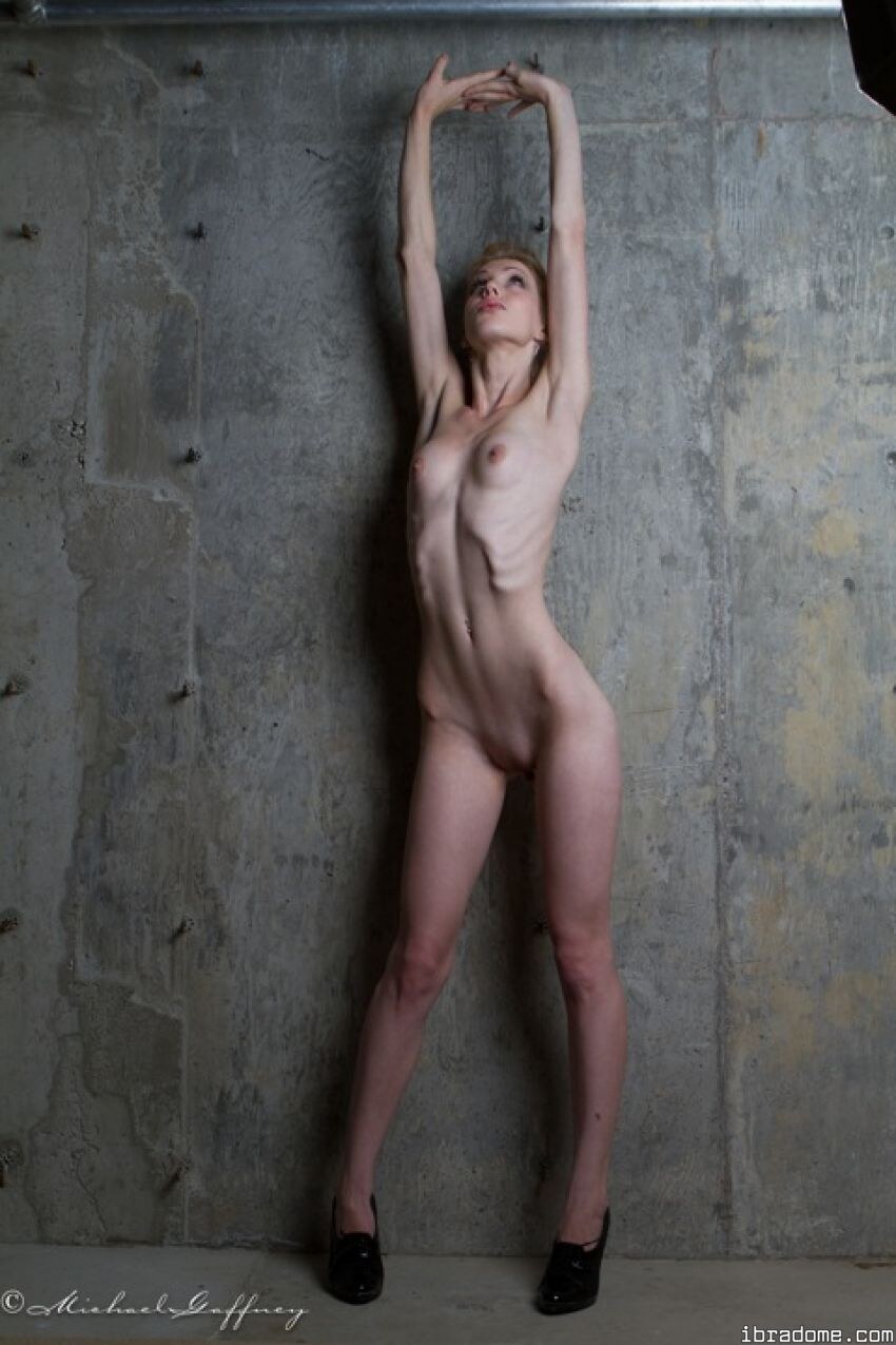 Gwen Arrington Nudes 42854