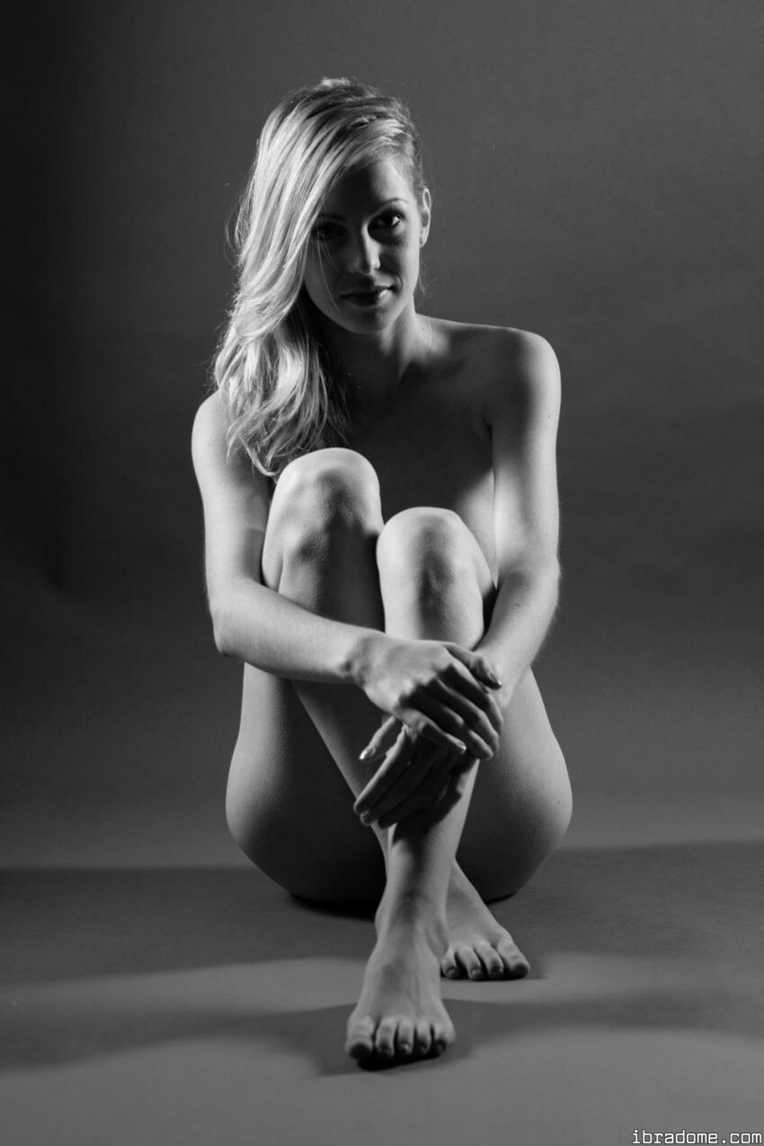 Gwen Arrington Nudes 42883