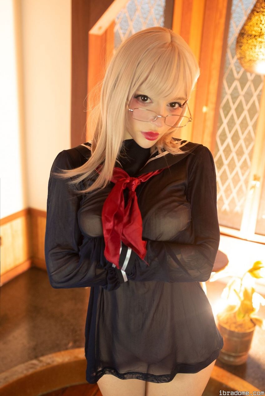 Katyuska Moonfox - Shower 39441