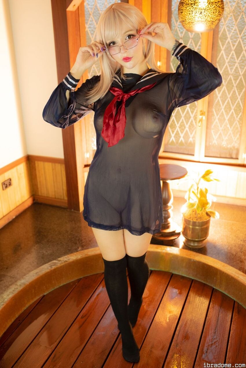 Katyuska Moonfox - Shower 39446