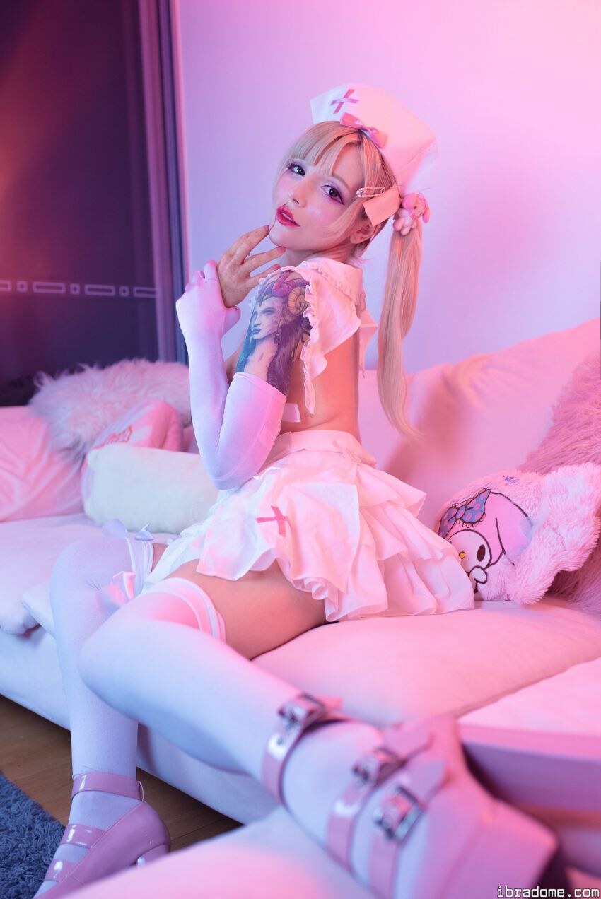 Katyuska Moonfox - Yandere Nurse 40181