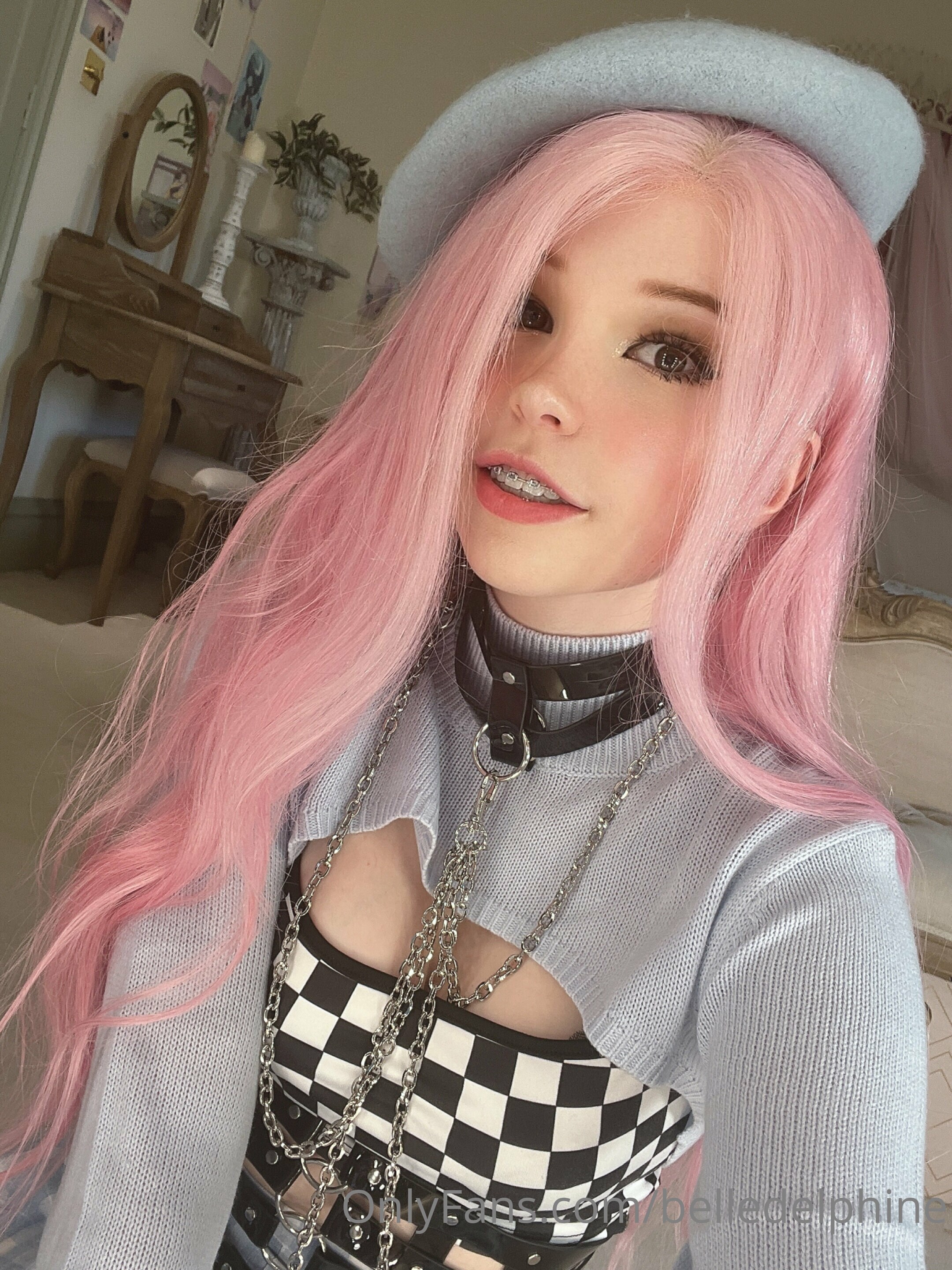 Belle Delphine Belle Cafe Set 118439
