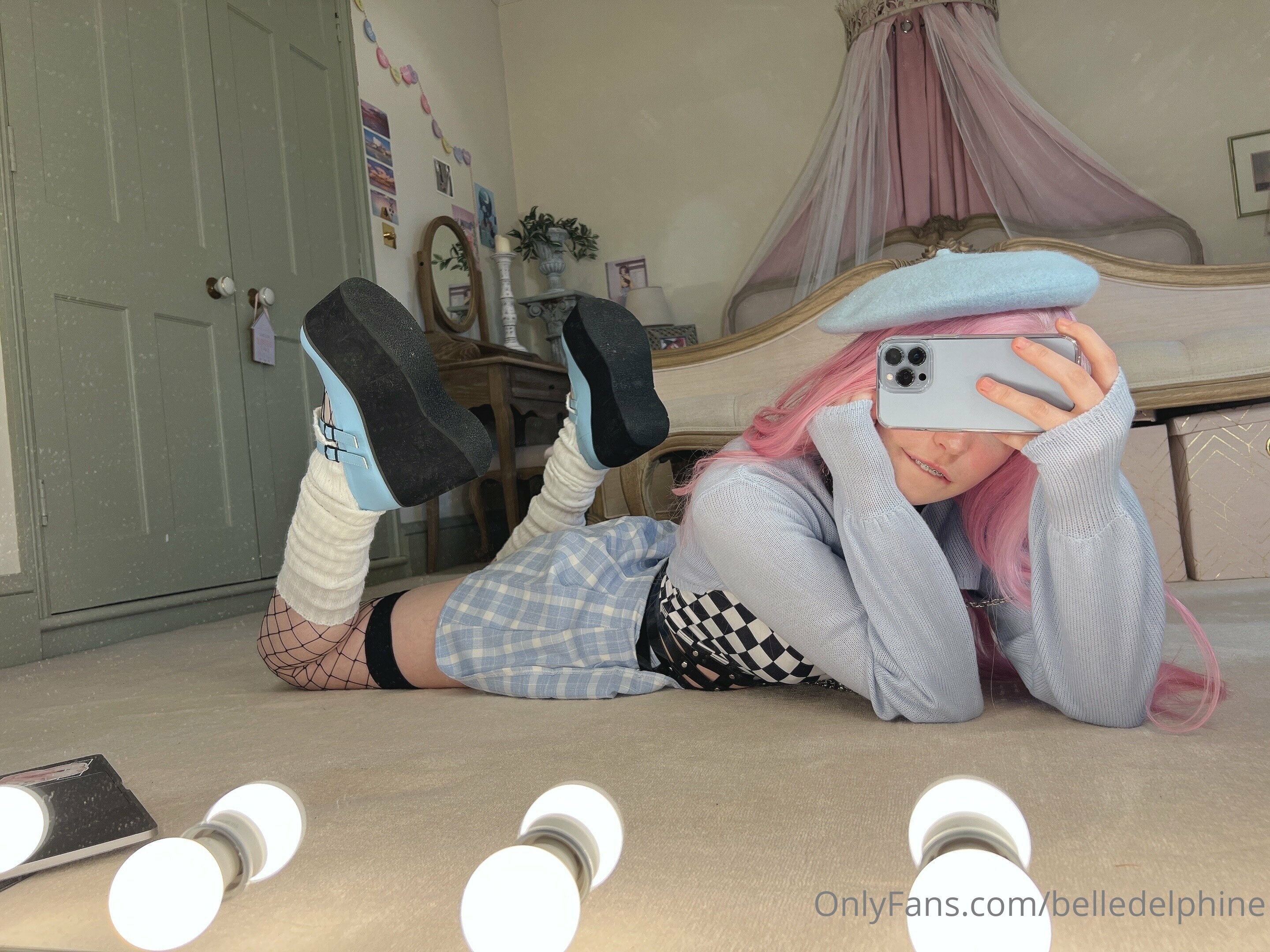 Belle Delphine Belle Cafe Set 118452