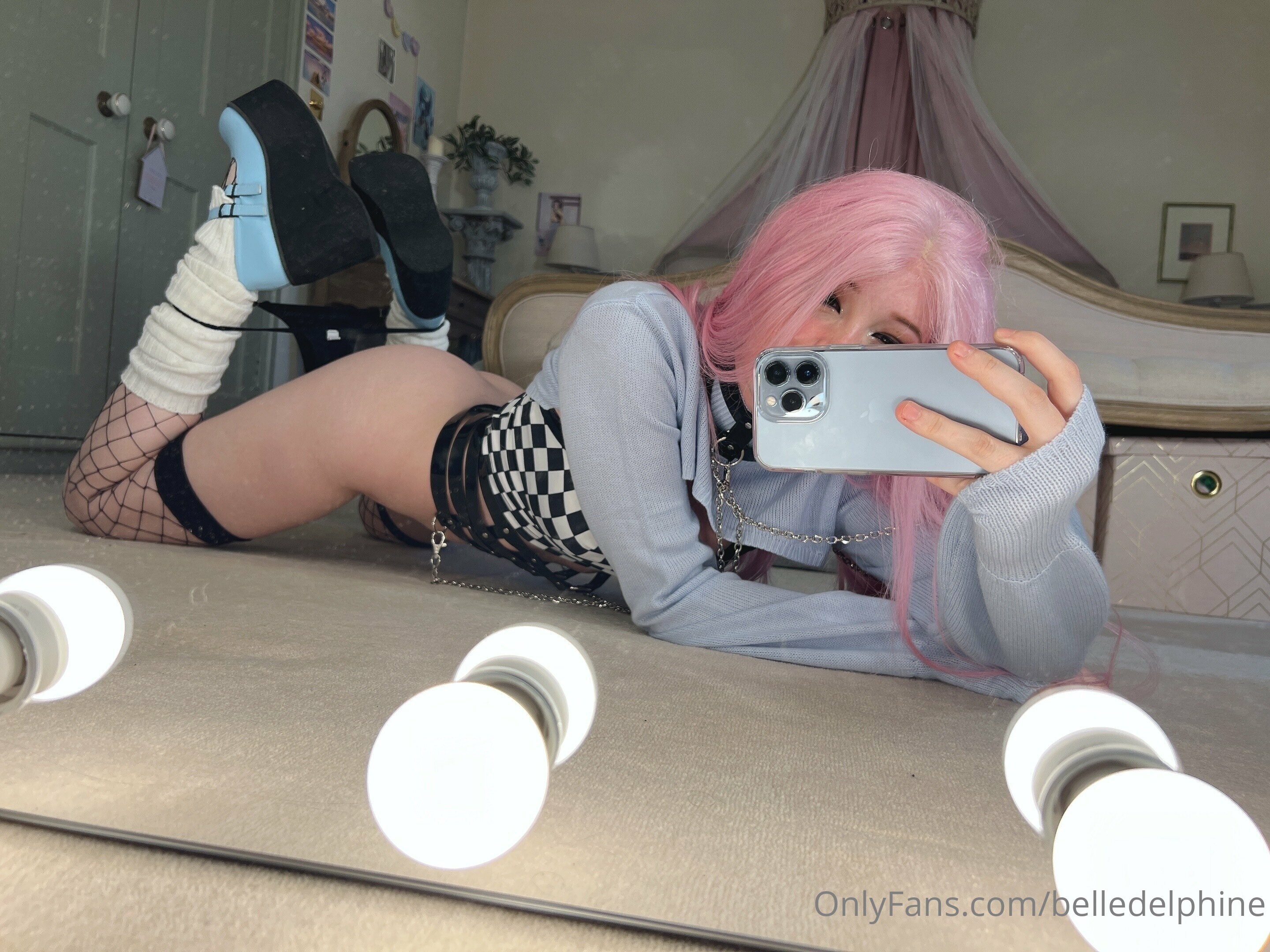 Belle Delphine Belle Cafe Set 118470