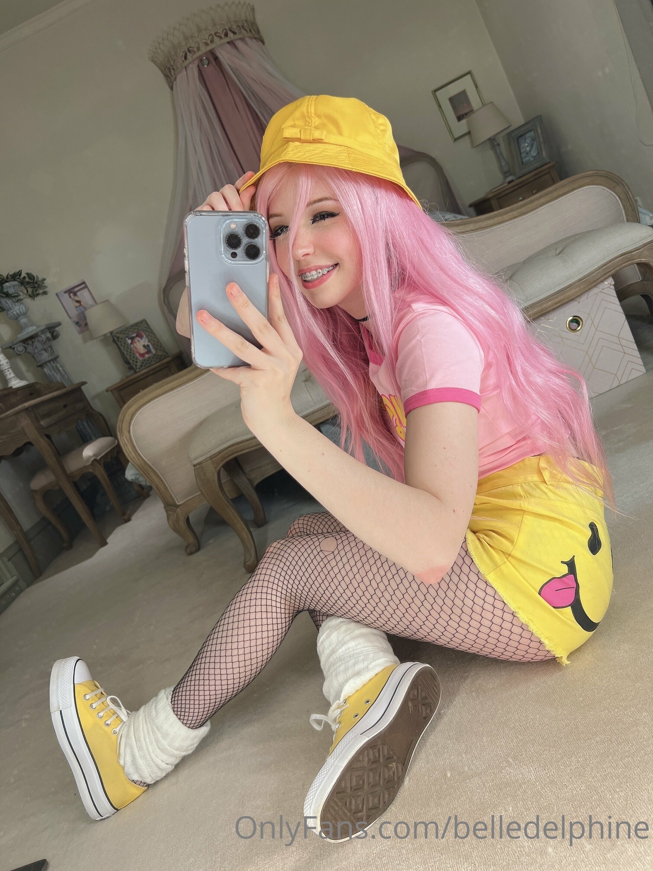 Belle Delphine Yellow Hat Set 118720