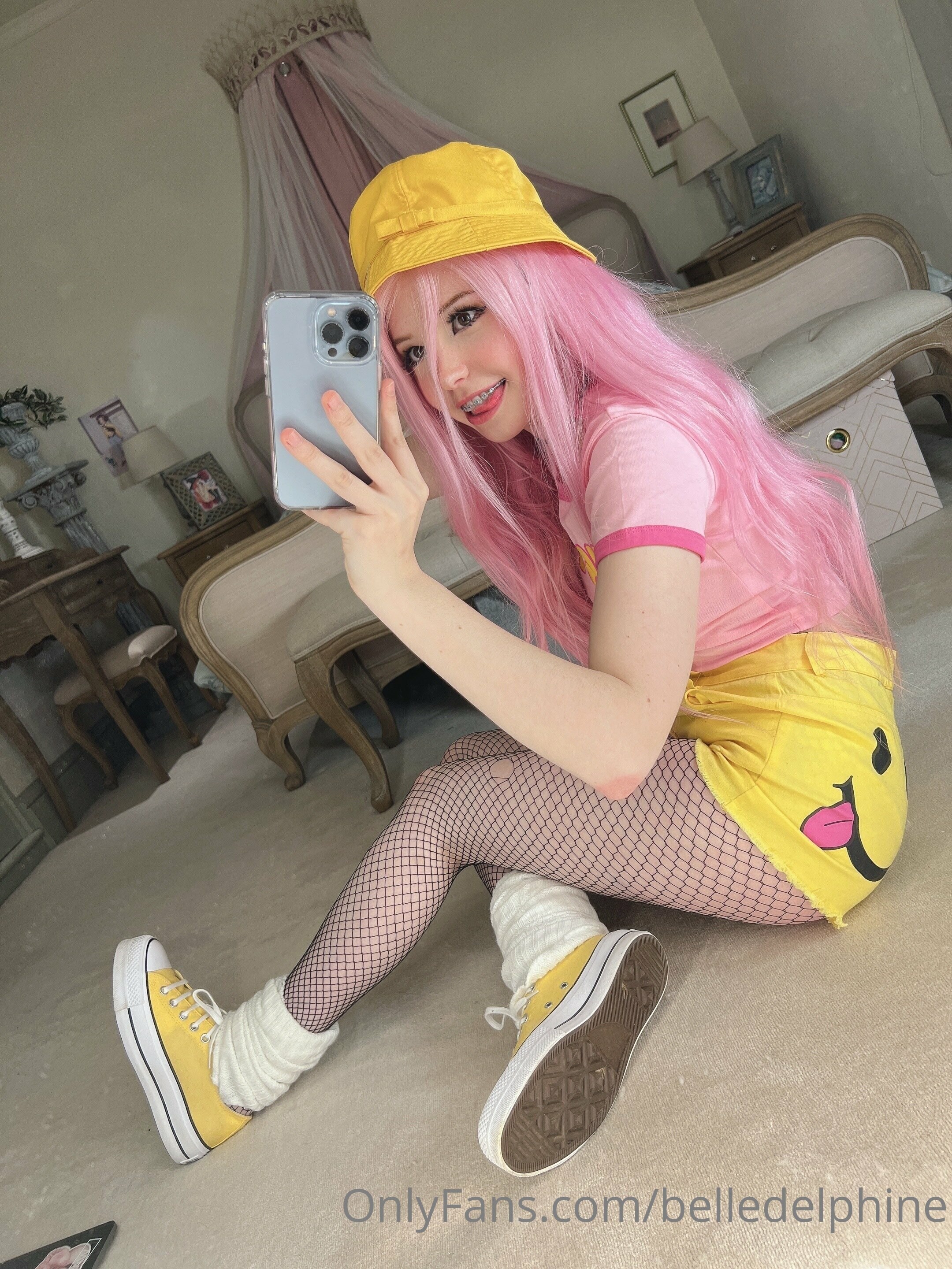 Belle Delphine Yellow Hat Set 118788