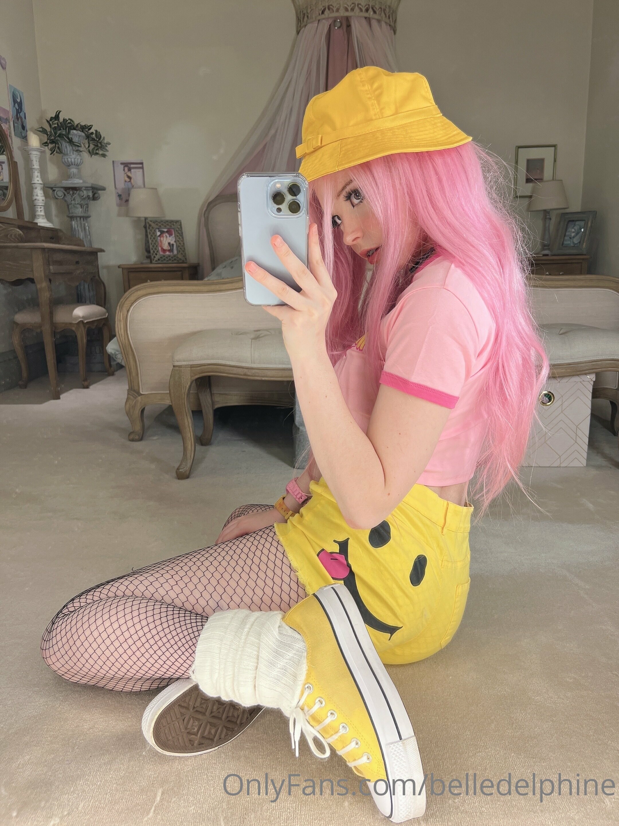 Belle Delphine Yellow Hat Set 118790