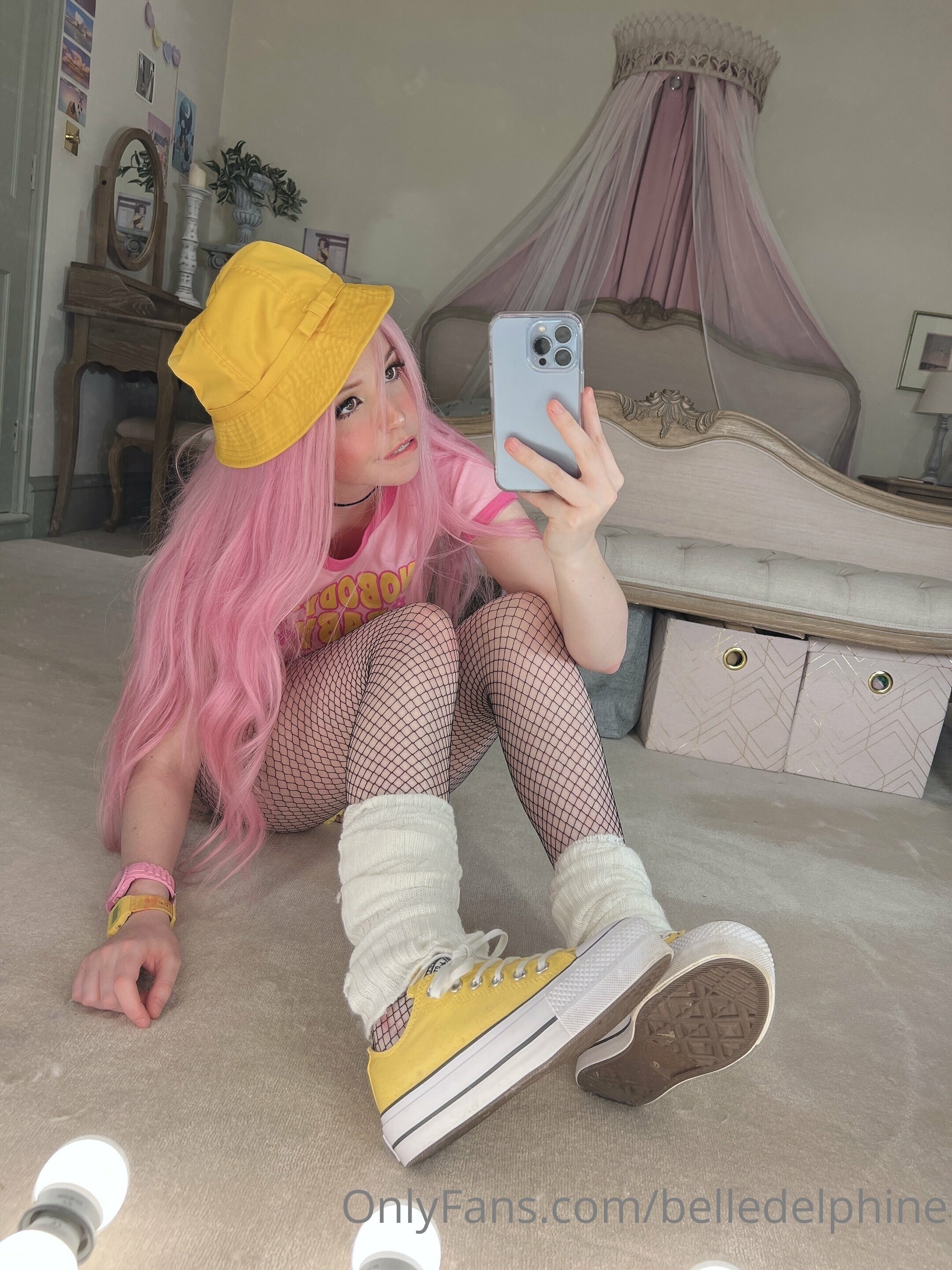 Belle Delphine Yellow Hat Set 118792