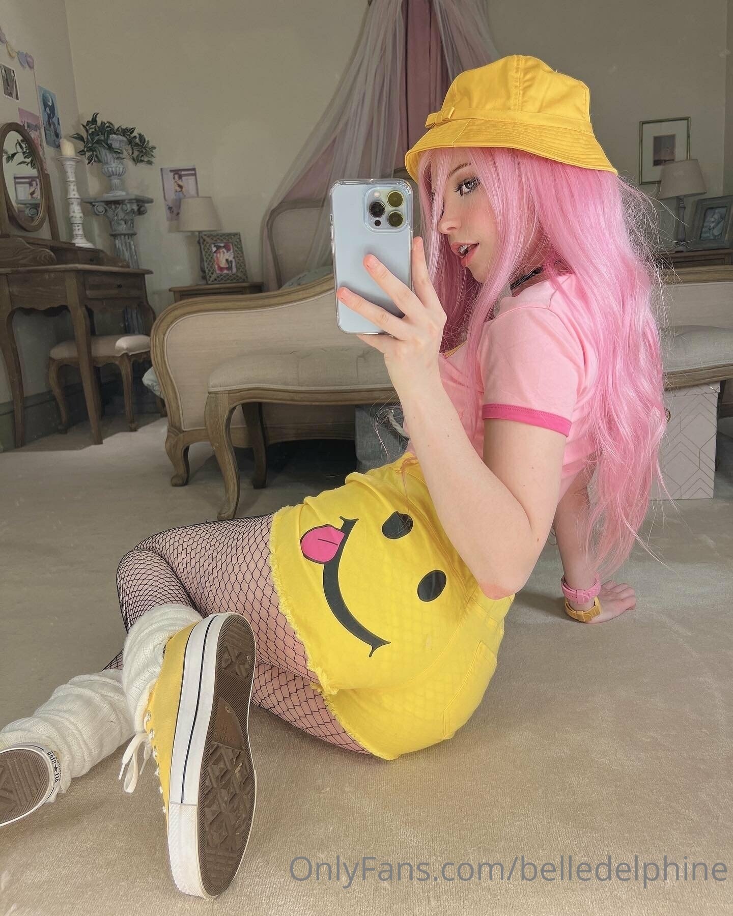 Belle Delphine Yellow Hat Set 118810