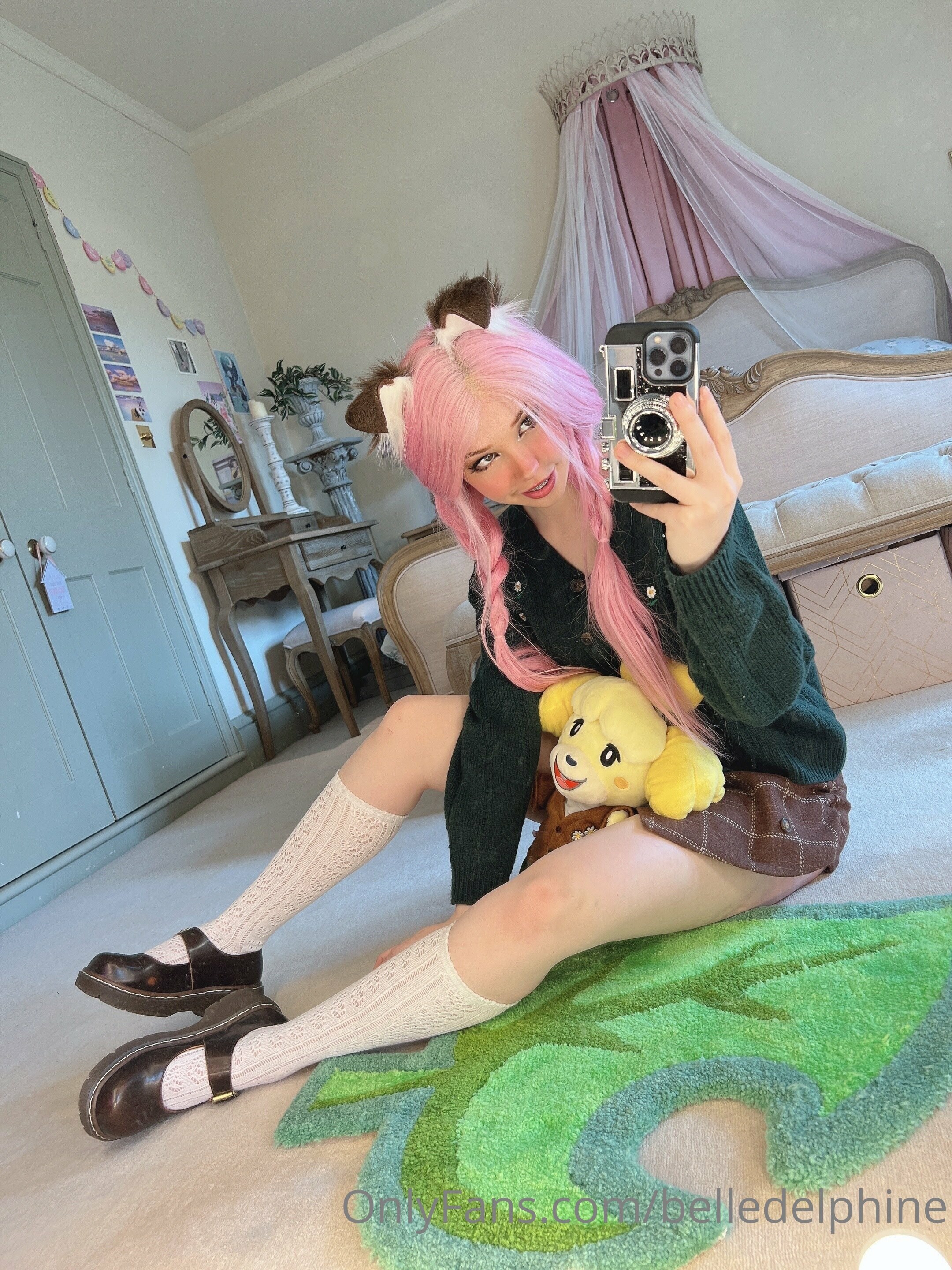 Belle Delphine Animal Crossing Set 118955