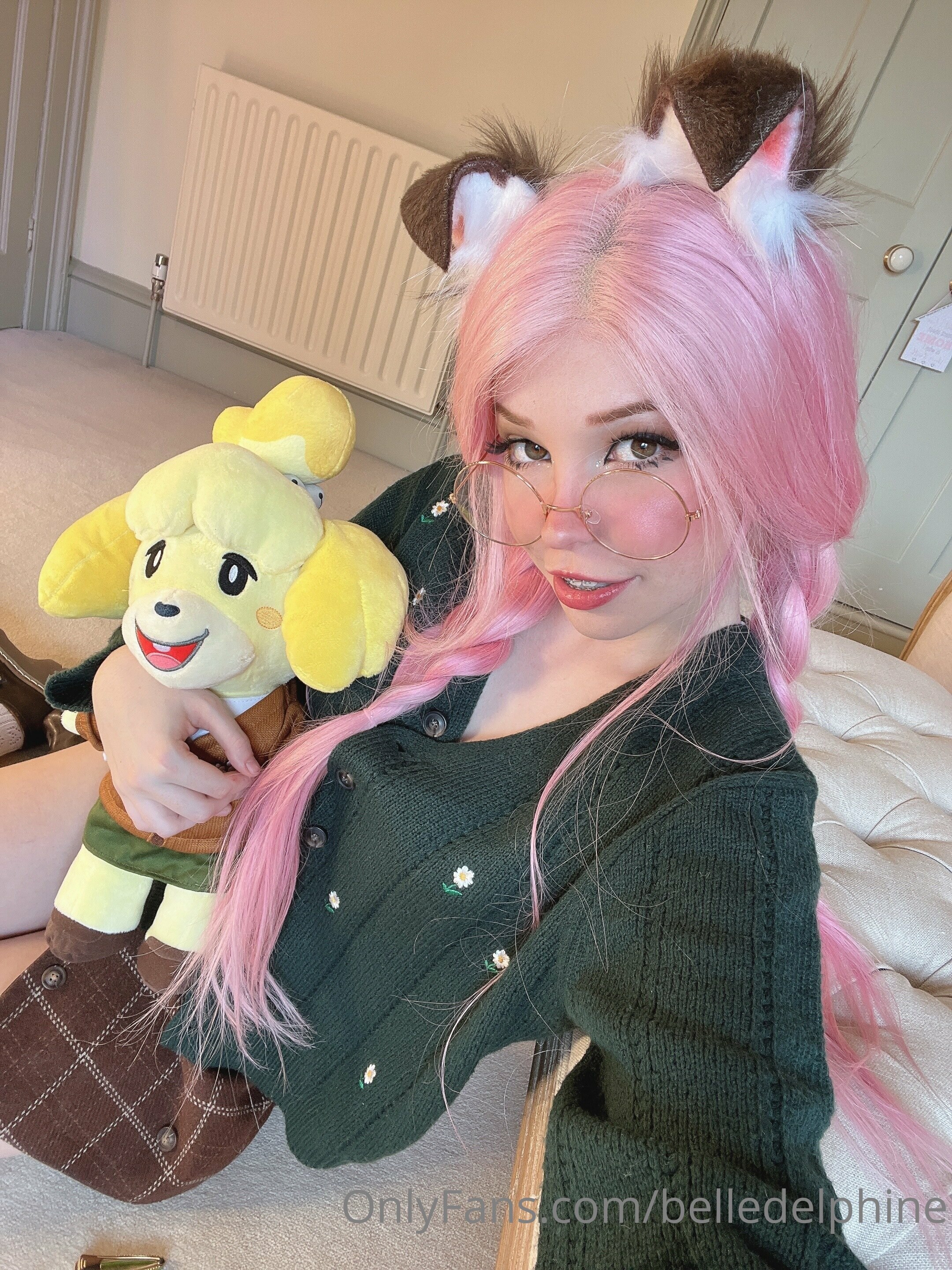 Belle Delphine Animal Crossing Set 119142