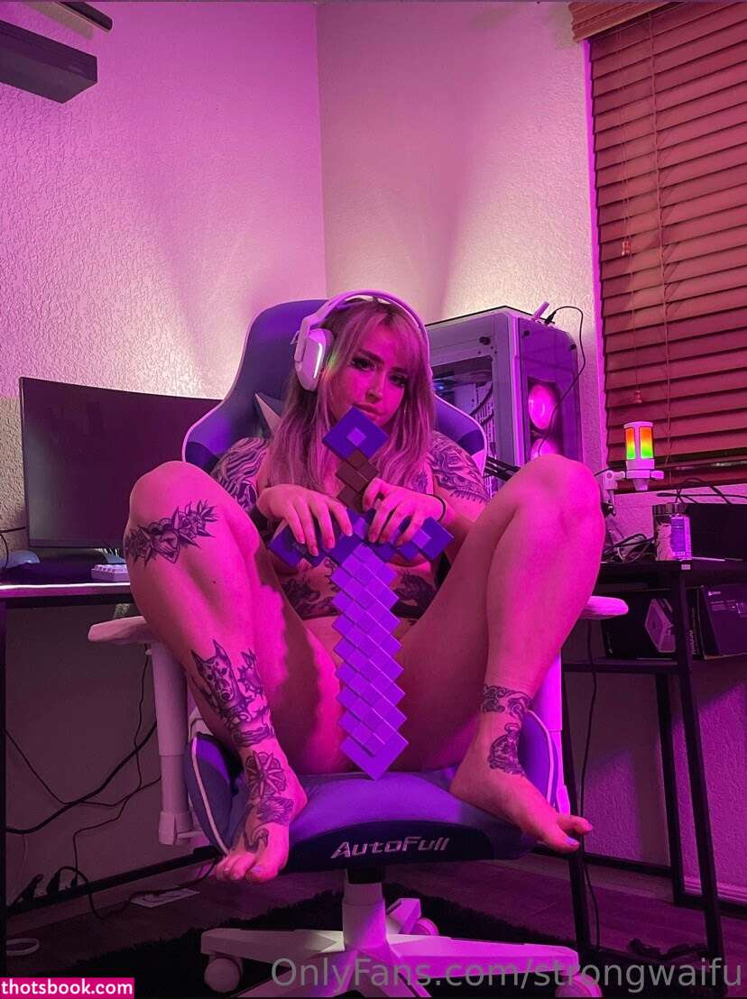 Strongwaifu OnlyFans Photos #2 193099