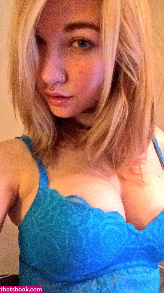 Lilylvy LilylvyMFC OnlyFans Photos #5 194081