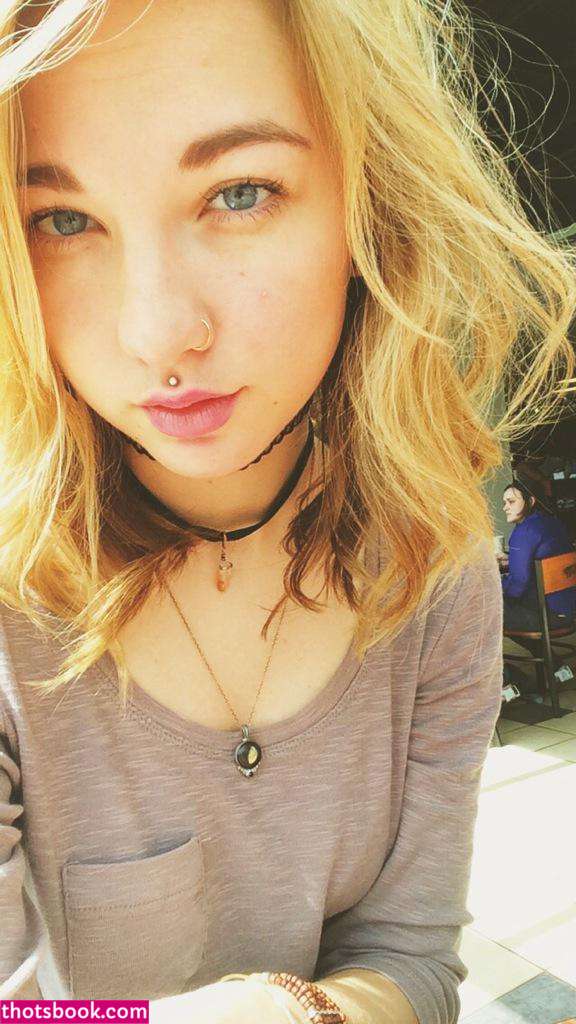 Lilylvy LilylvyMFC OnlyFans Photos #9 194582