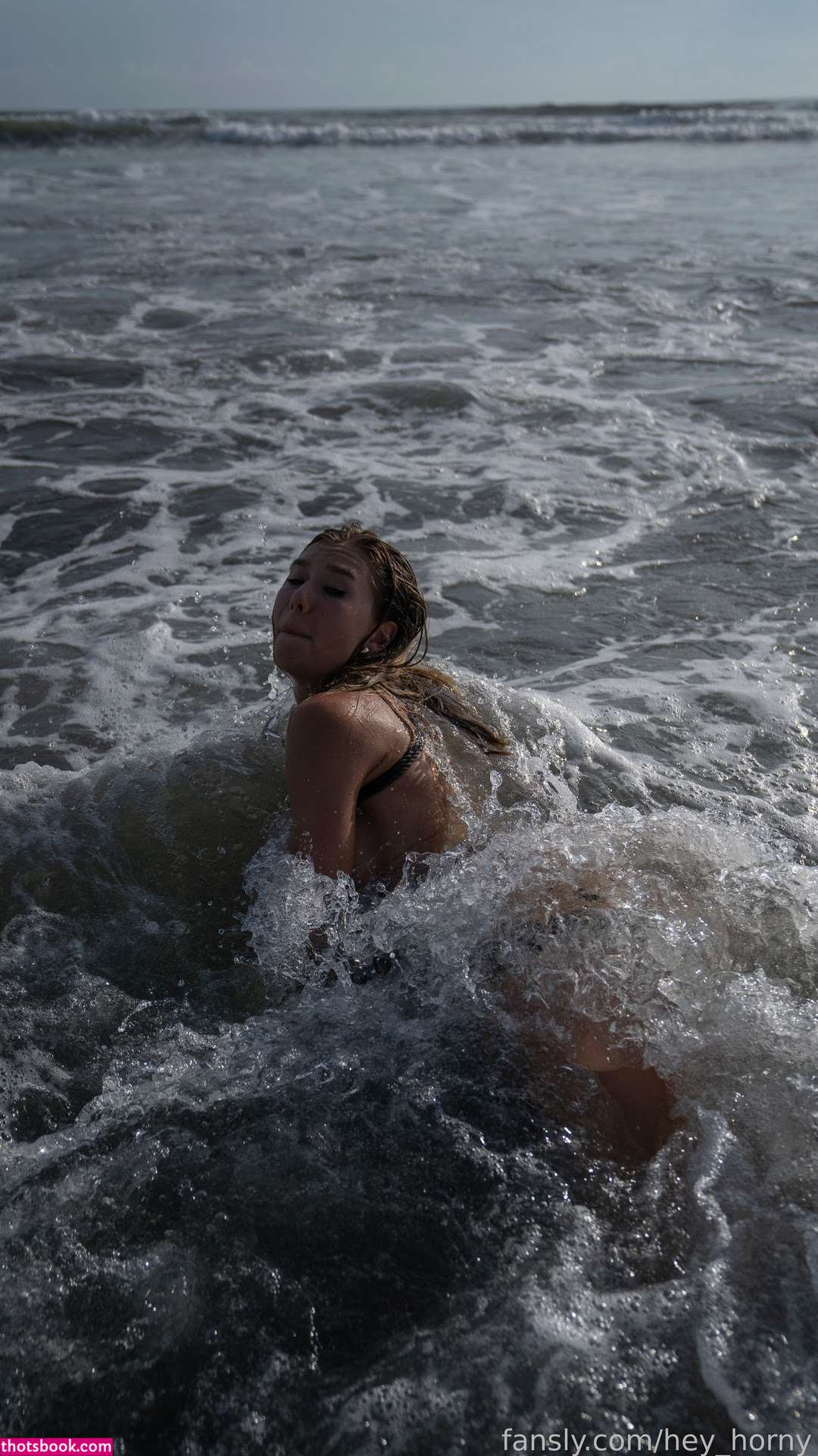 Heyhorny Mira OnlyFans Photos #12 178654