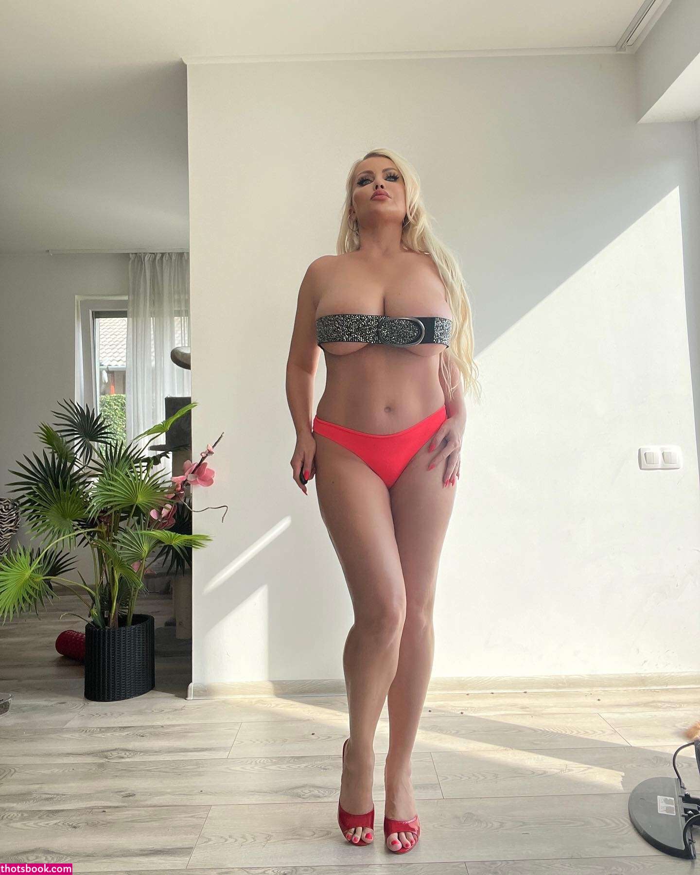 Mandity Izabella Nude OnlyFans Photos #9 775618