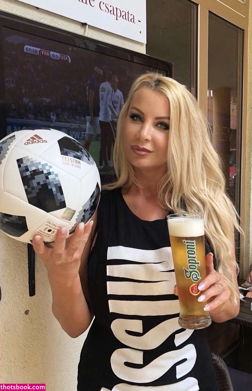 Mandity Izabella Nude OnlyFans Photos #10 775622