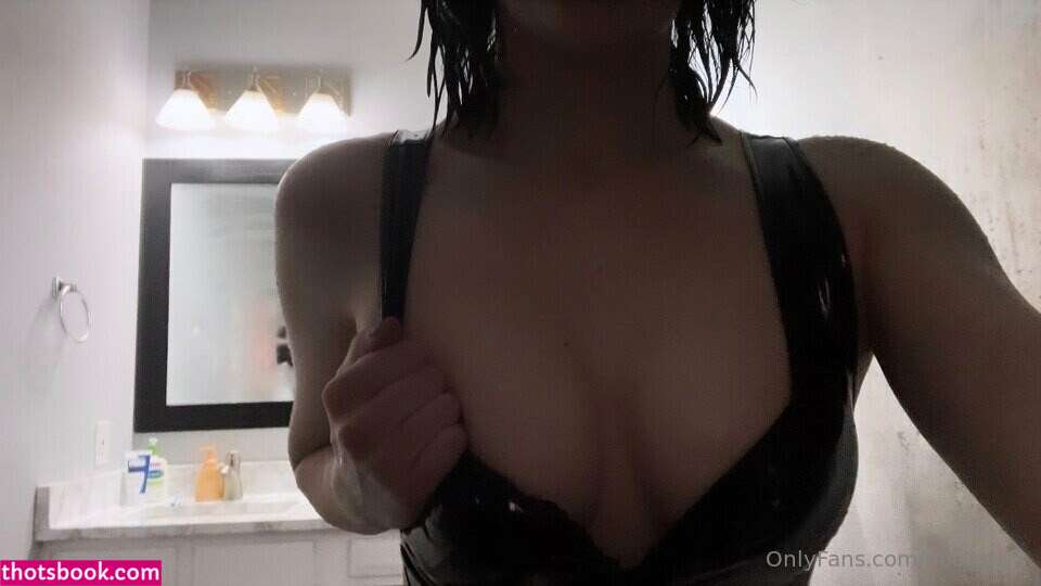 ItsNotDatSrs Notdatsrs lilredvlvt Nude OnlyFans Photos #4 802008