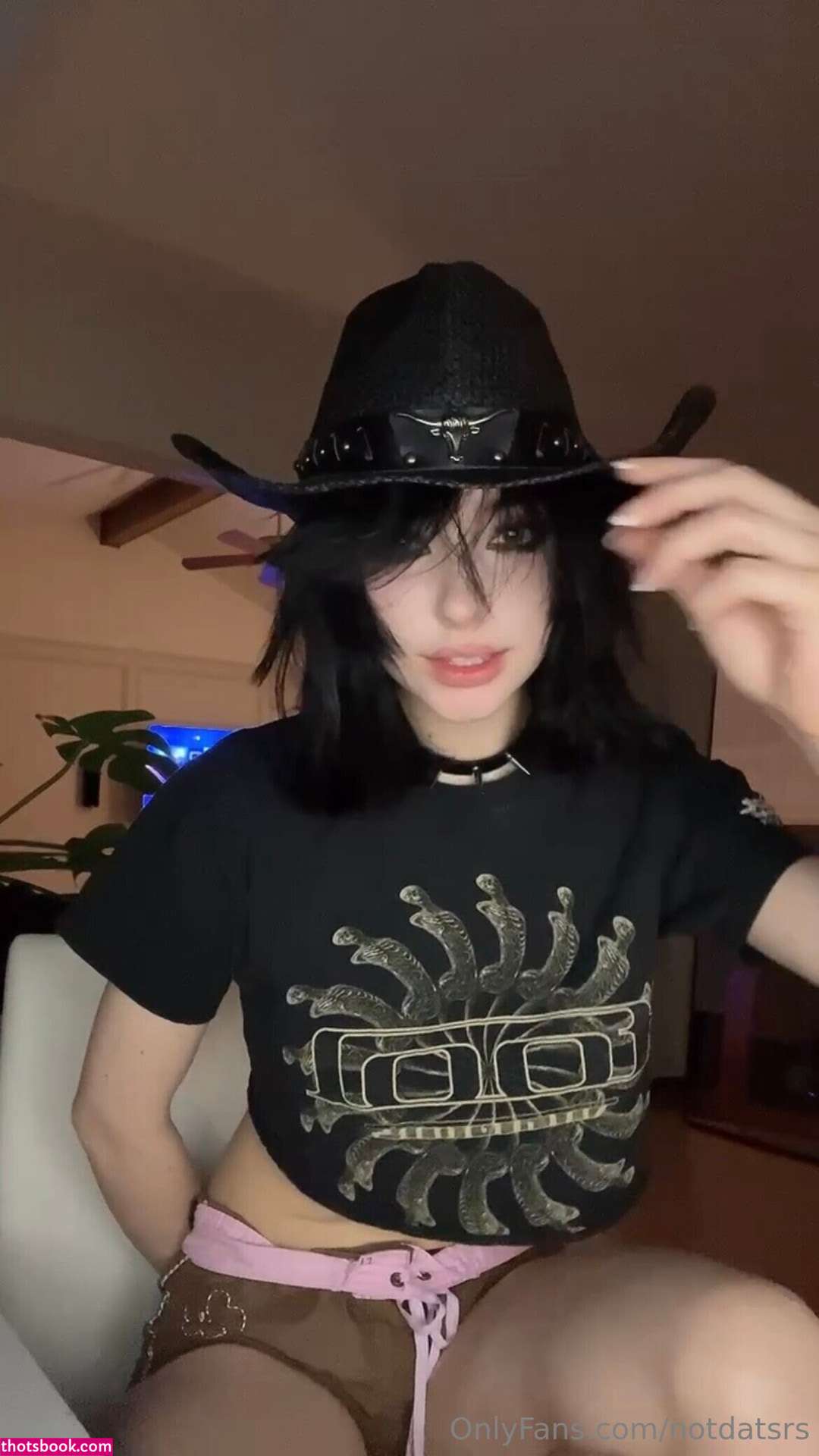 ItsNotDatSrs Notdatsrs lilredvlvt Nude OnlyFans Photos #9 803090