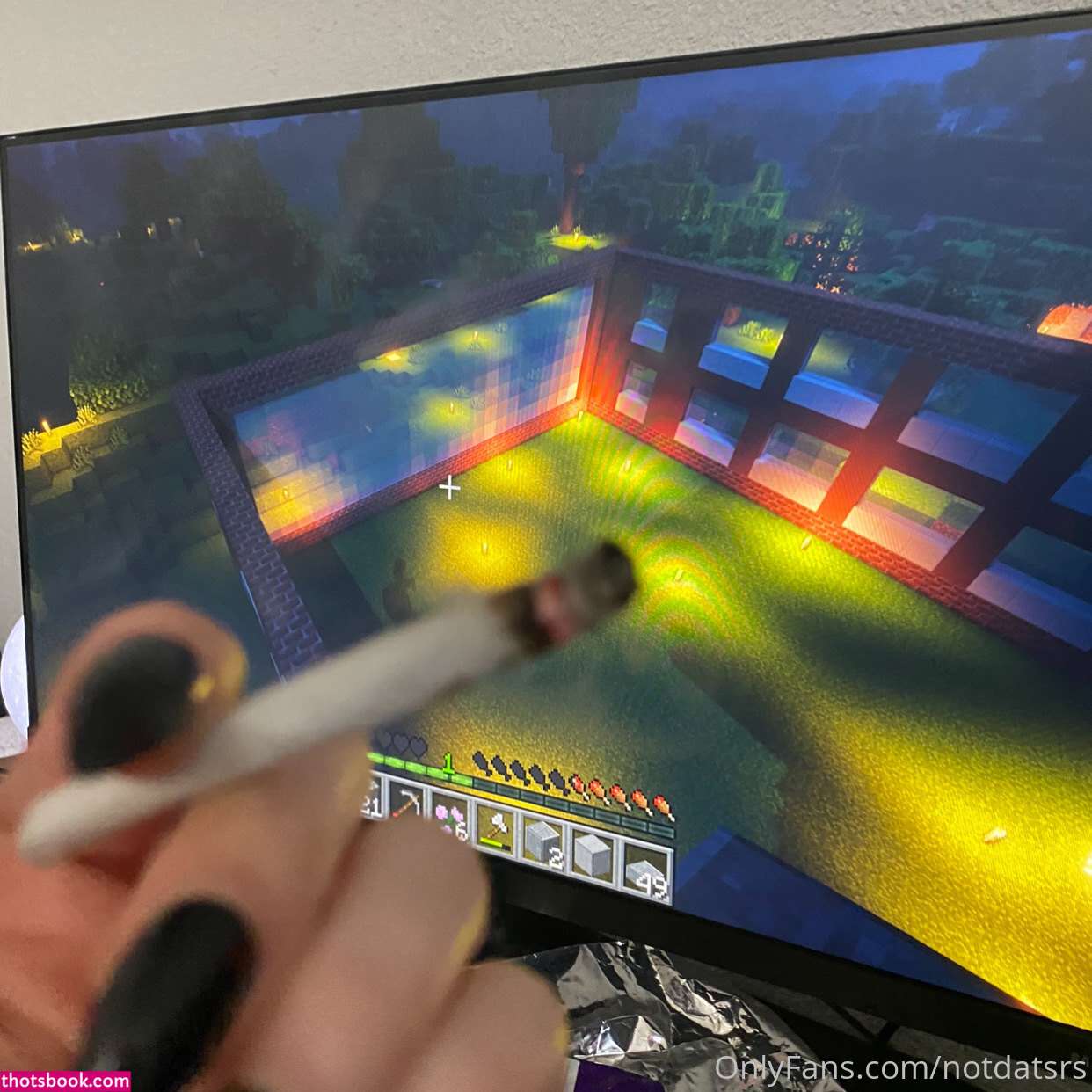 ItsNotDatSrs Notdatsrs lilredvlvt Nude OnlyFans Photos #15 803131