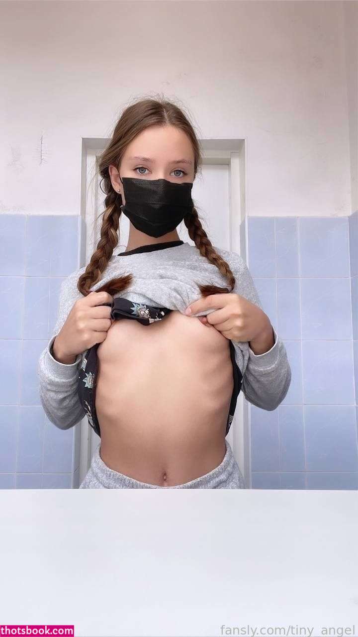Tinyangelx Me Emily tiny angel rileyreid Nude OnlyFans Photos #8 792001
