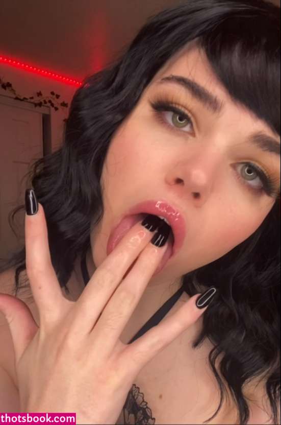 HuntrssWizard Wizard lunamothx Nude OnlyFans Photos #8 765928