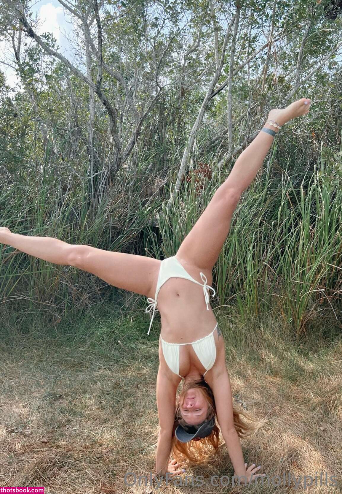 Molly Pills Horny Hiking Nude OnlyFans Photos #5 786151