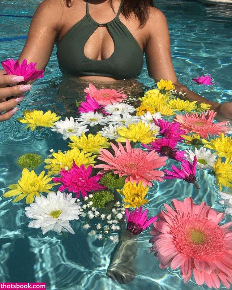 Turtlebug Nude OnlyFans Photos #1 730673