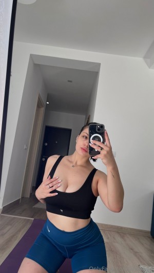 lilyiswild Nude Leaks OnlyFans Photos #6