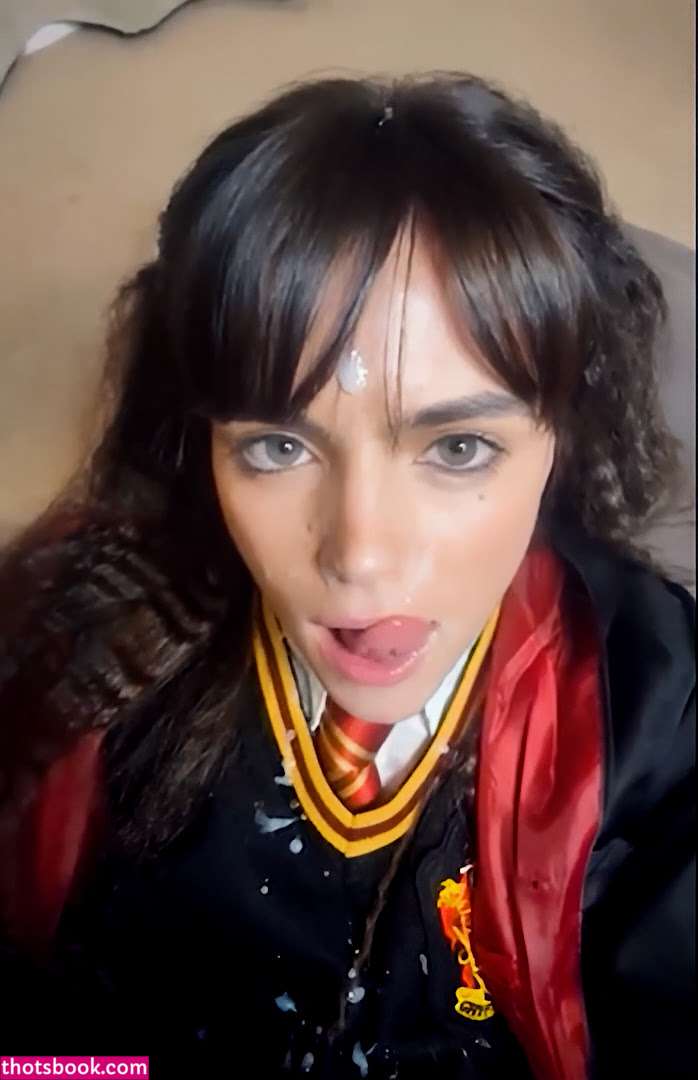 Littleleah100 Nude Leaks OnlyFans Photos #21 1628276