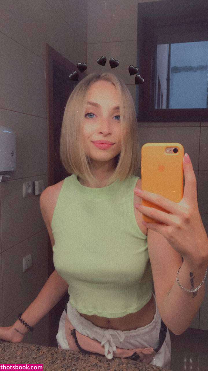 m ykvchk Nude Leaks OnlyFans Photos #2 1584565