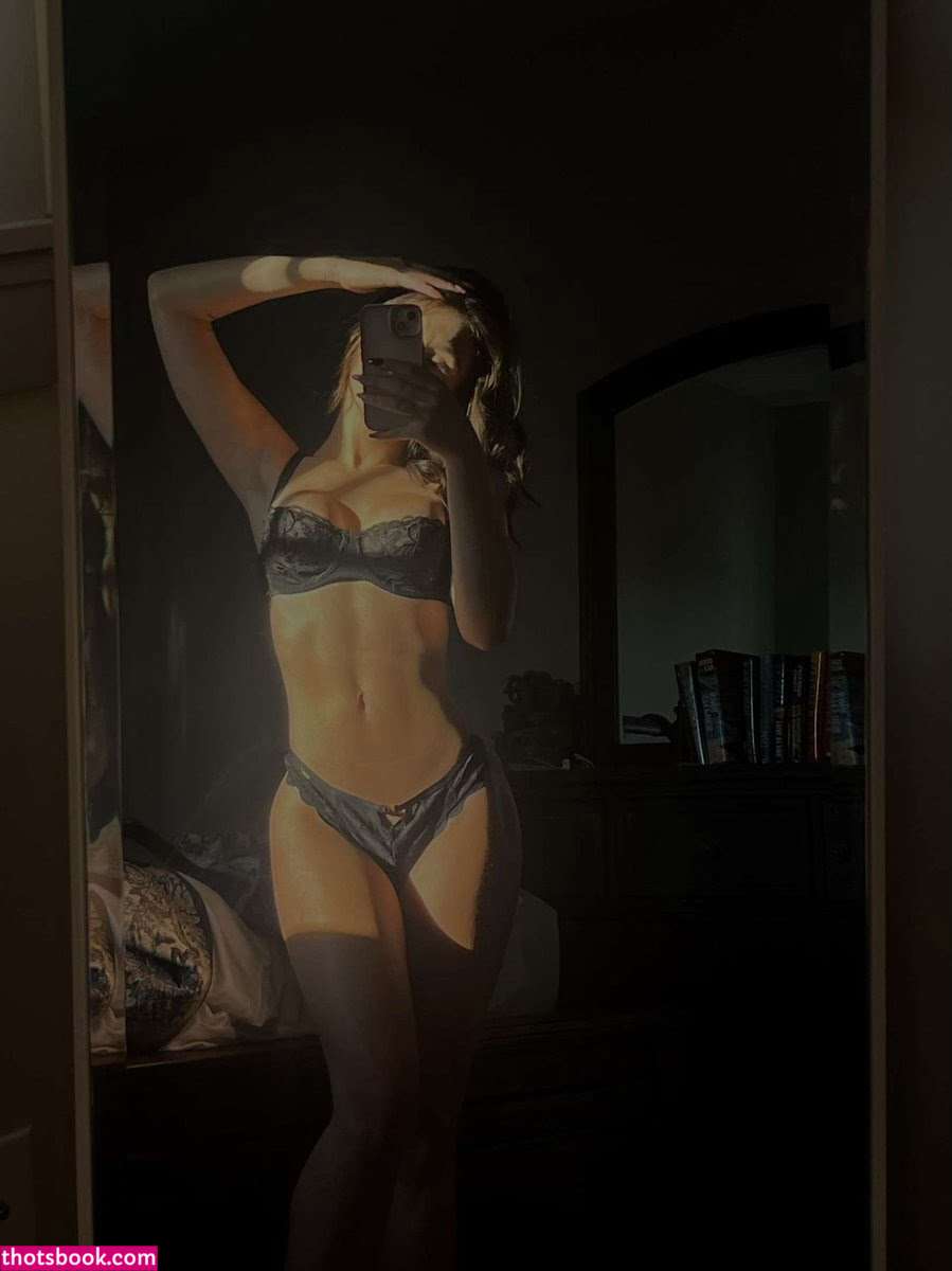 zojo4 crazyzolol petitezo4 zoeyhot Nude Leaks OnlyFans Photos #3 1585593