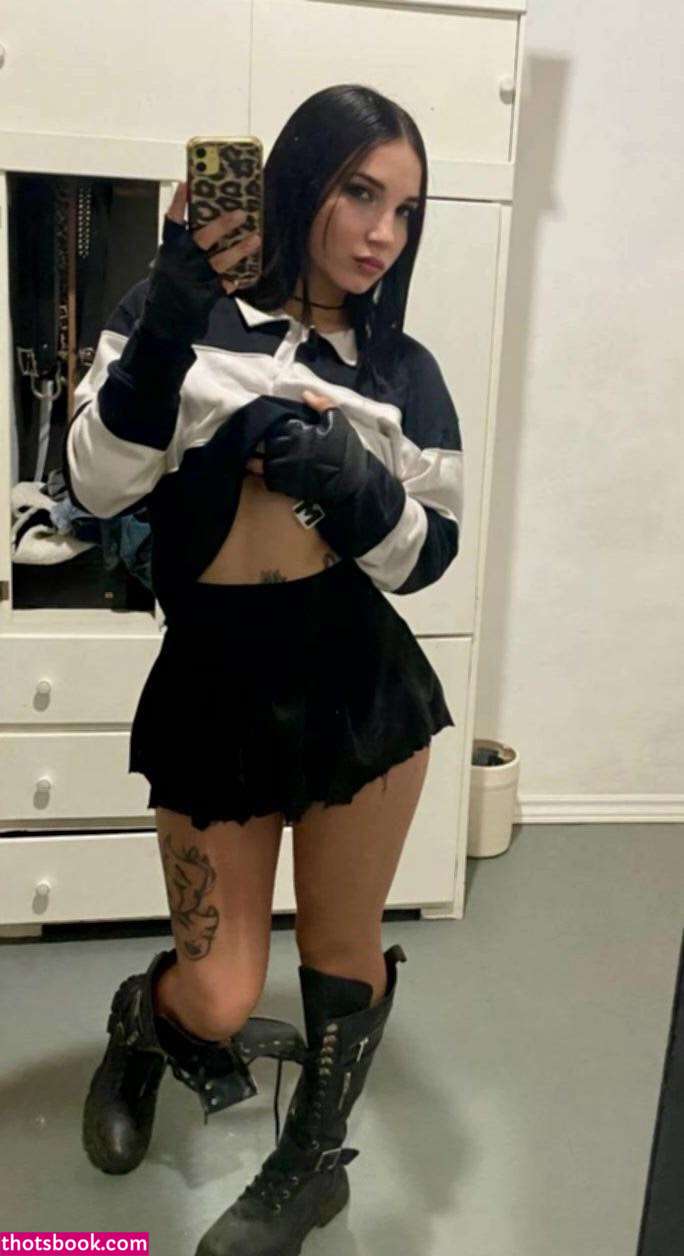 tinui1 zoeshadows zoelicius Nude Leaks OnlyFans Photos #1 1580703