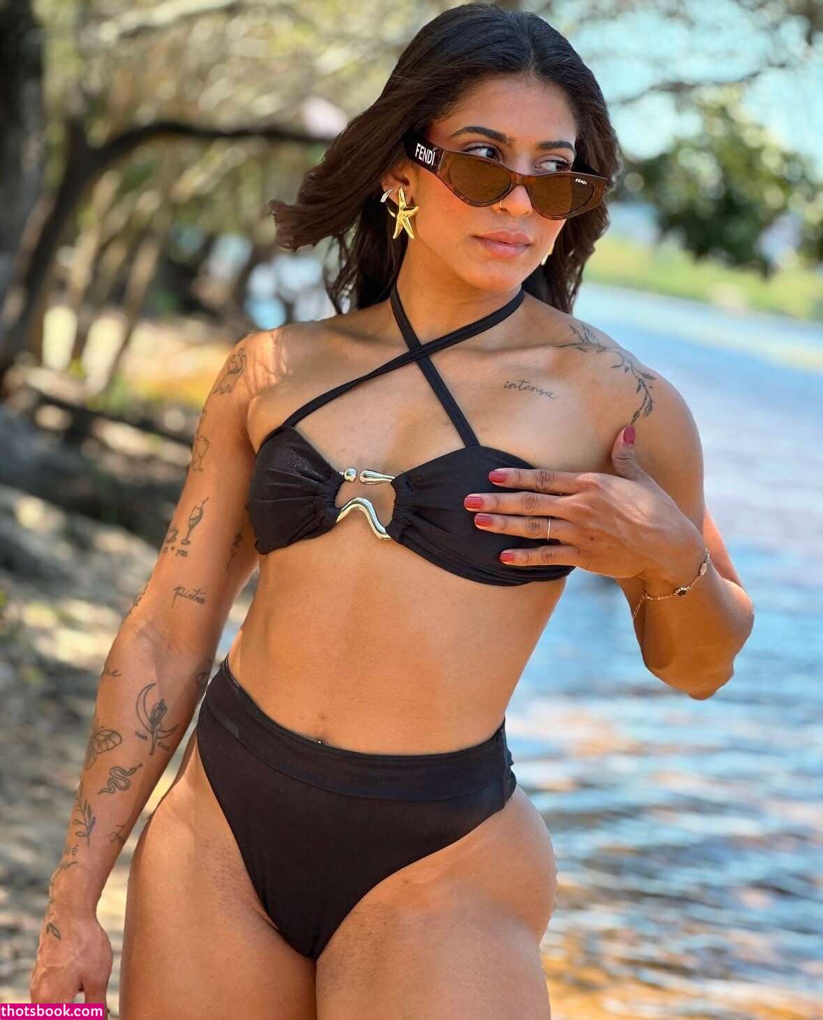 Larissa Felix Larisfelix09 Nude Leaks OnlyFns Photos #1 1594560