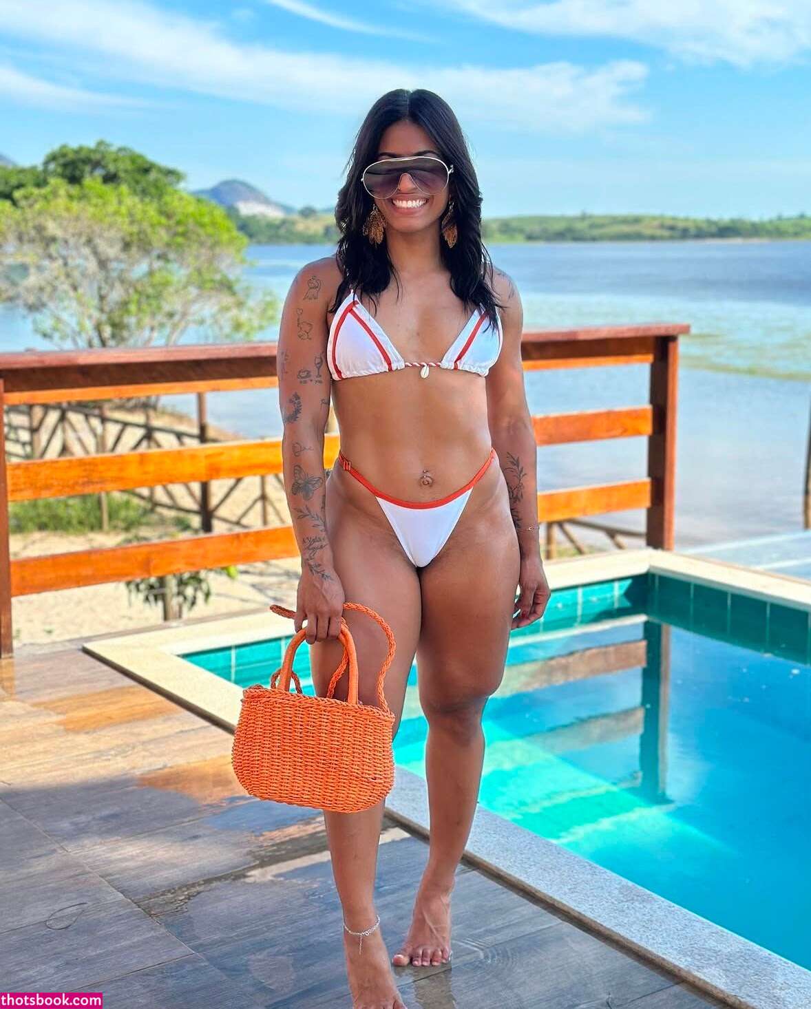 Larissa Felix Larisfelix09 Nude Leaks OnlyFns Photos #1 1594563